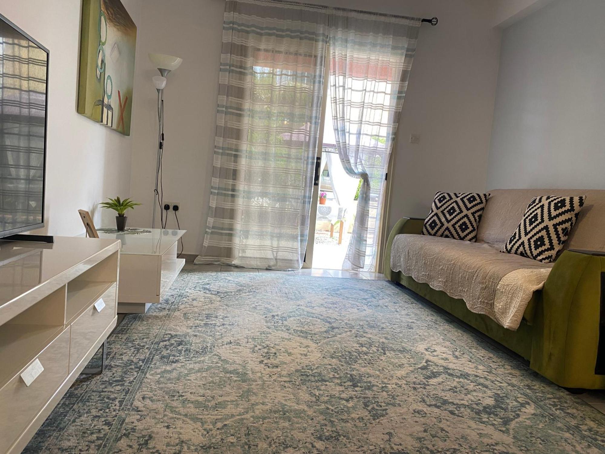 Beautiful Apartment Near The Sea And A Large Private Garden Paphos Buitenkant foto
